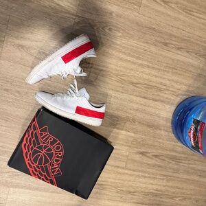 Jordan Tennis Sneakers Air Jordan 1 Centre Court Size 12 White / Red